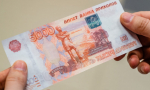 В Марксе местный житель обманным путем завладел деньгами пенсионера