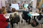 В центральной библиотеке прошел мастер-класс по созданию ёлочной игрушки «Символ года»