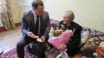 Глава района Дмитрий Романов вручил юбилейную медаль "80 лет Победы в Великой Отечественной войне" труженице тыла Надежде Тимофеевне Гущенок *** Саратовская область, город Маркс - март 2025 год (marksadm.ru)