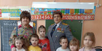 В детском саду № 2 г. Маркса прошла увлекательная игра-беседа на тему "Знает каждый: безопасность - это важно" *** Саратовская область, город Маркс - март 2025 год (marksadm.ru) - Марксовский район