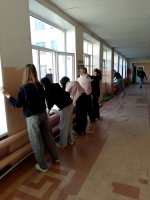 Студенты и преподаватели Марксовского сельскохозяйственного техникума приняли активное участие в прошедшем общегородском субботнике *** Саратовская область, город Маркс - апрель 2025 год (marksadm.ru)