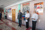 В школе № 3 г. Маркса открыта фотогалерея, соединяющая поколения *** Саратовская область, город Маркс - сентябрь 2025 год (marksadm.ru)