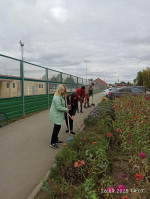 Продолжаются работы по санитарной очистке общественных территорий, прилегающих территорий учреждений и предприятий *** Саратовская область, город Маркс - сентябрь 2025 год (marksadm.ru)