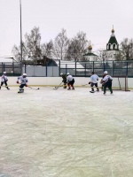 28 февраля на стадионе "Старт" города Маркса прошла товарищеская встреча по хоккею "Закрытие сезона" *** Саратовская область, город Маркс - февраль 2026 год (marksadm.ru)
