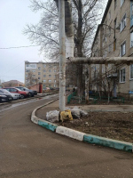 Управляющая компания "Центр" провела плановые работы по уборке придомовых территорий многоквартирных домов в городе Марксе *** Саратовская область, город Маркс - март 2026 год (marksadm.ru)
