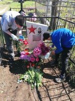 В преддверии Дня Победы прошла важная акция - благоустройство мемориалов и захоронений *** Саратовская область, город Маркс - май 2026 год (marksadm.ru)