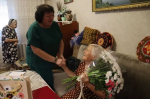 Сегодня поздравления с 90-летним юбилеем принимала вдова ветерана Великой Отечественной войны, жительница города Маркса Надежда Дмитриевна Шлычкова! *** Саратовская область, город Маркс - август 2026 год (marksadm.ru)