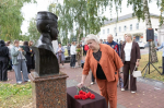 Сегодня в Аллее Героев минутой молчания почтили память Героя Советского Союза Вольдемара Карловича Венцеля (Владимира Кирилловича Венцова) *** Саратовская область, город Маркс - сентябрь 2026 год (marksadm.ru)