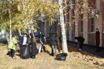 В Марксовском районе прошёл субботник по благоустройству. На уборку общественных территорий и участков вышли более 400 человек *** Саратовская область, город Маркс - октябрь 2026 год (marksadm.ru)